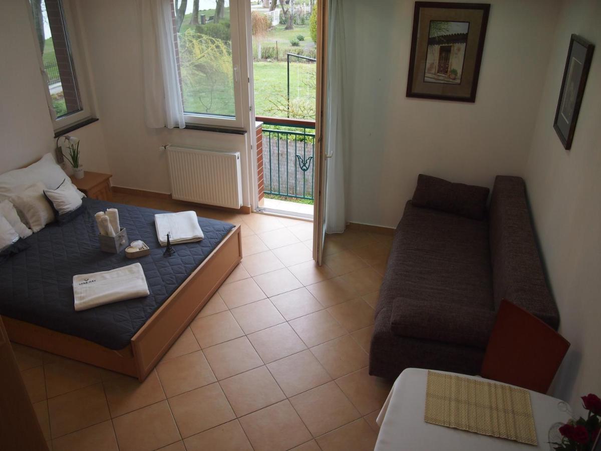 Hotel Saba-Haz Balatonboglár Zewnętrze zdjęcie