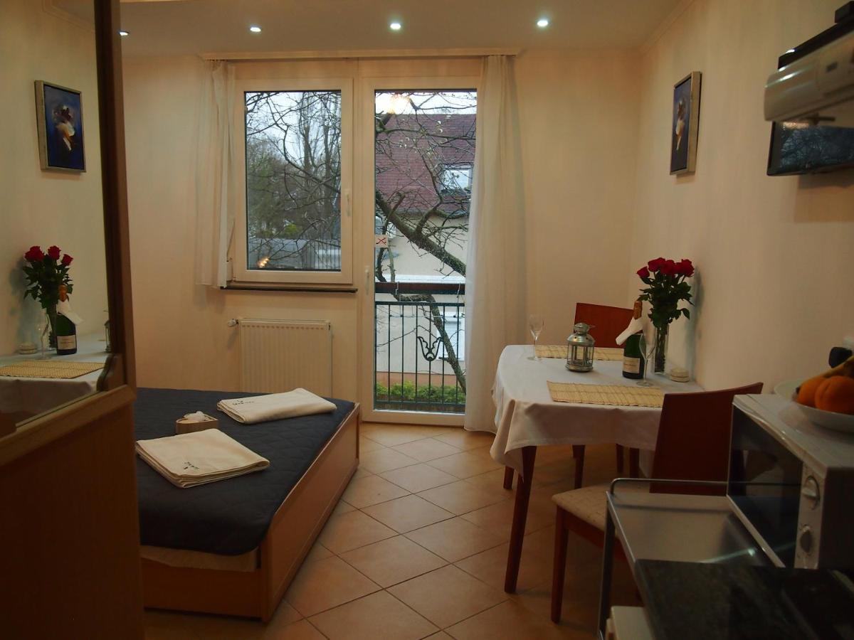 Hotel Saba-Haz Balatonboglár Zewnętrze zdjęcie