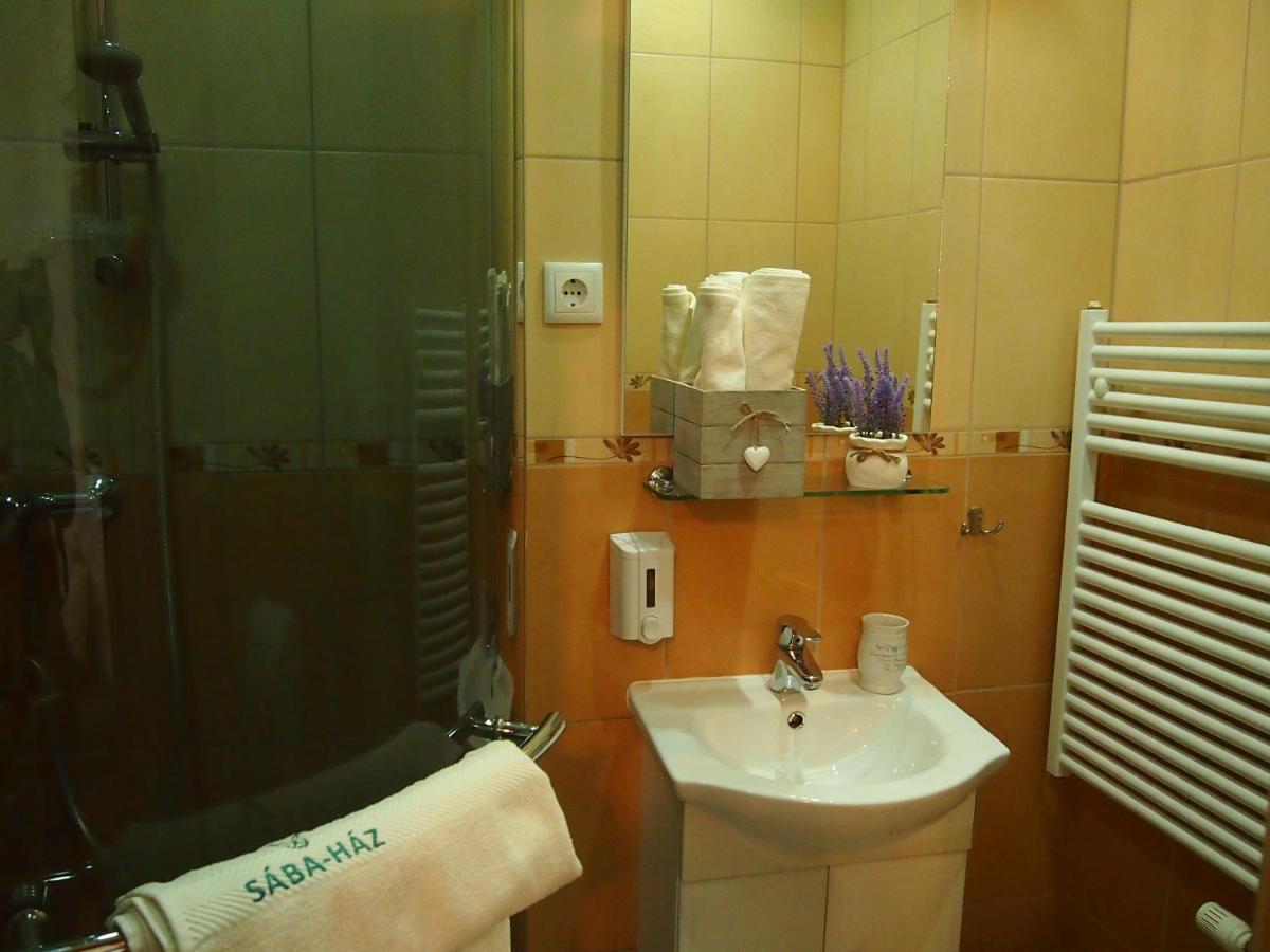 Hotel Saba-Haz Balatonboglár Zewnętrze zdjęcie