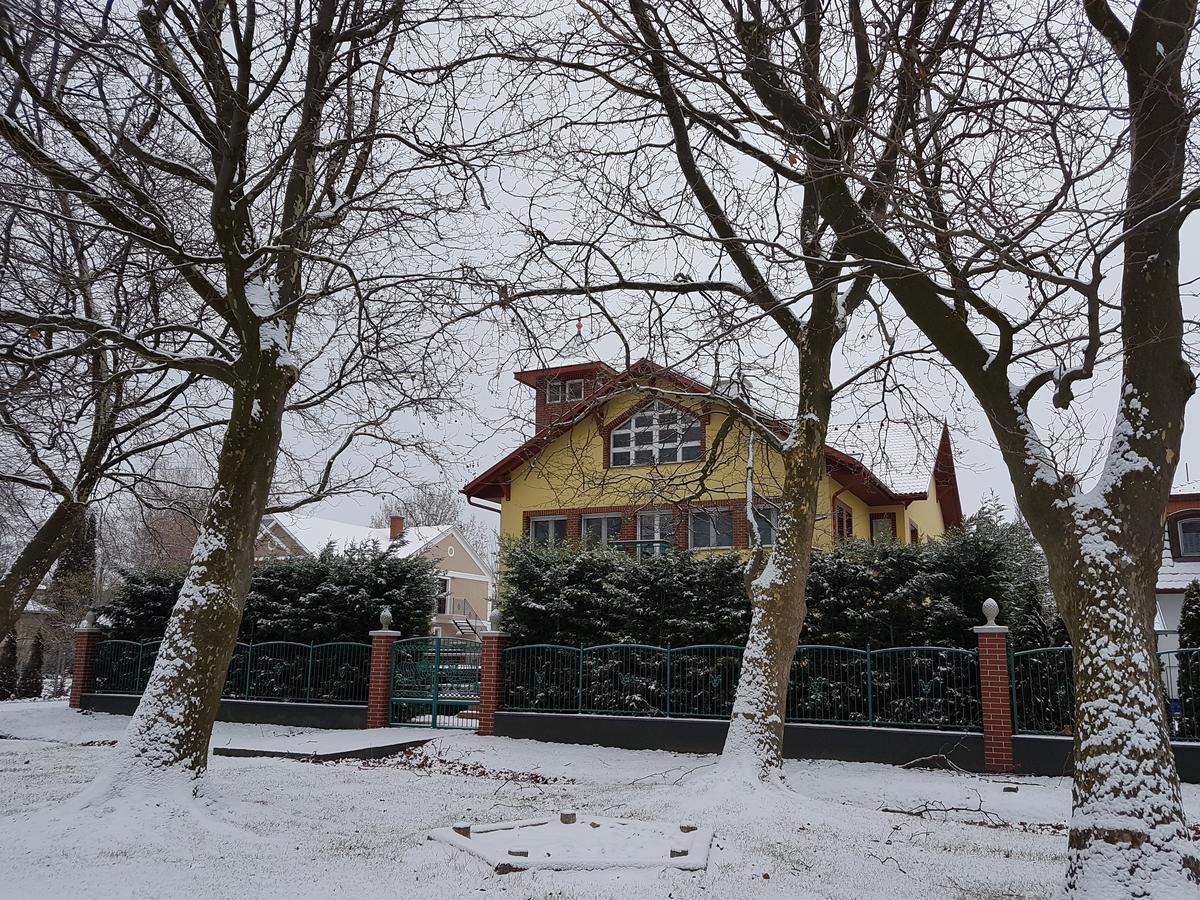 Hotel Saba-Haz Balatonboglár Zewnętrze zdjęcie